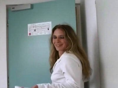 Geile Pumps in der Fotze bis zum Anschlag geschoben